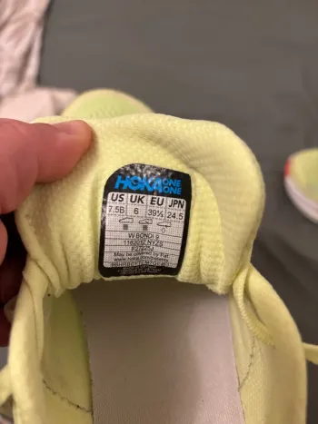 Used Hoka Laufschuhe bike — image 4 of 4
