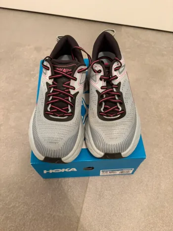 Tweedehands Hoka Bondi Running Shoes