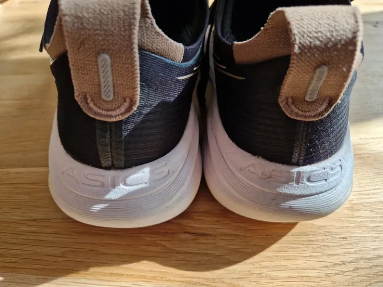 Used Asics Hardloopschoenen bike — image 4 of 8