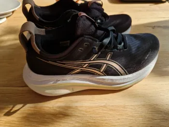 Used Asics Hardloopschoenen Running Shoes