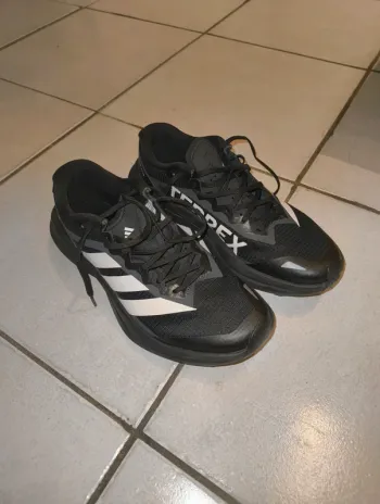 Brugt Adidas Terrex Agravic Lite Running Shoes