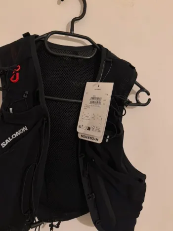 Used Salomon ADV Skin 5 Running Accessories