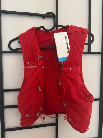 Used Salomon ADV Skin Running Accessories
