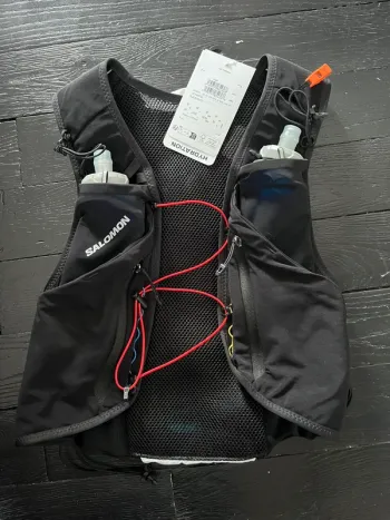 Used Salomon Adv Skin 12 Running Accessories