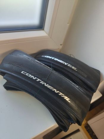 Käytetty Continental Grand Prix 5000 2025 Tyres & Tubes