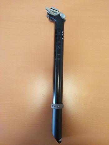 Used Fizik Seatpost Saddles & Seatposts