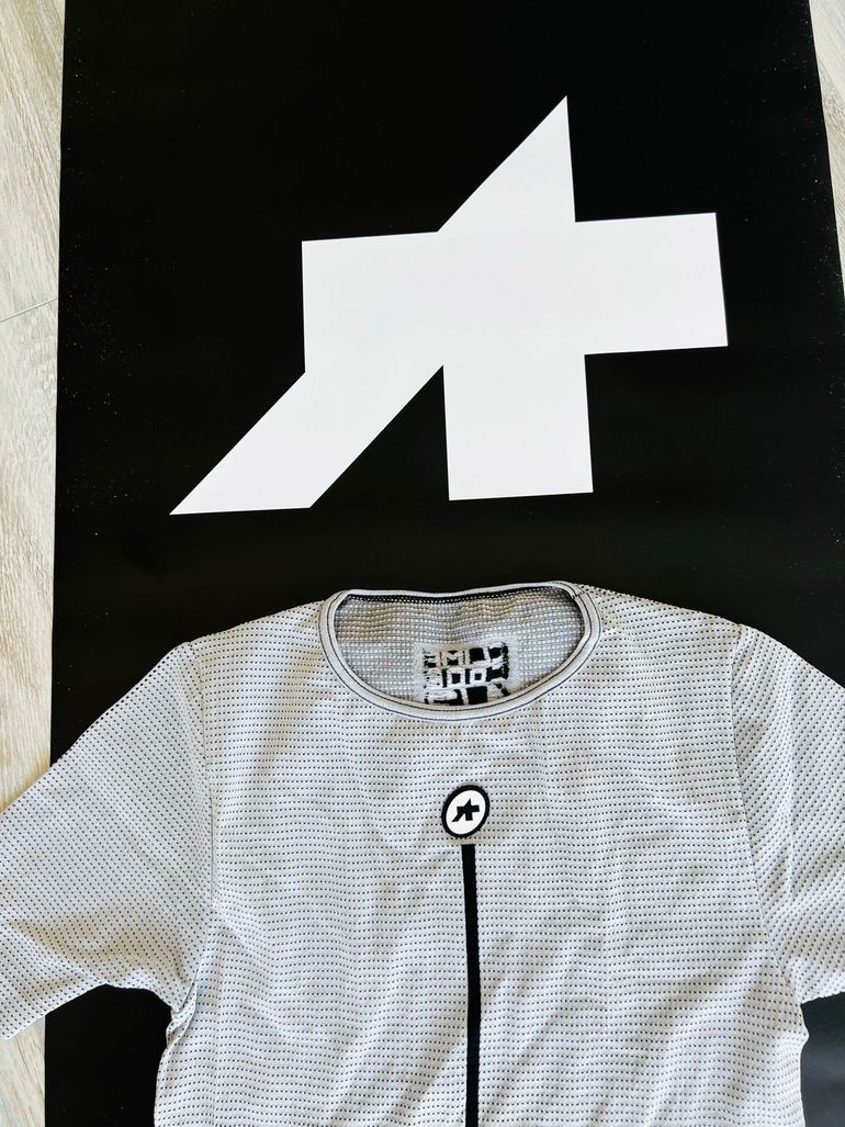 Brugt Assos Summer NS Skin P1 2026 bike — billede 4 af 18