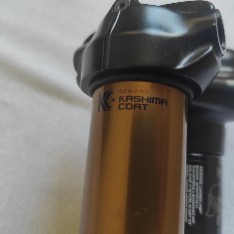 Tweedehands Fox Float X2 Factory 2024 bike — afbeelding 3 van 15