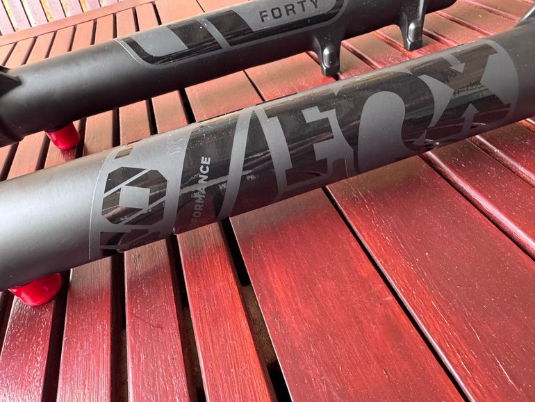 Used Fox 40 Performance 2026 bike — image 3 of 8