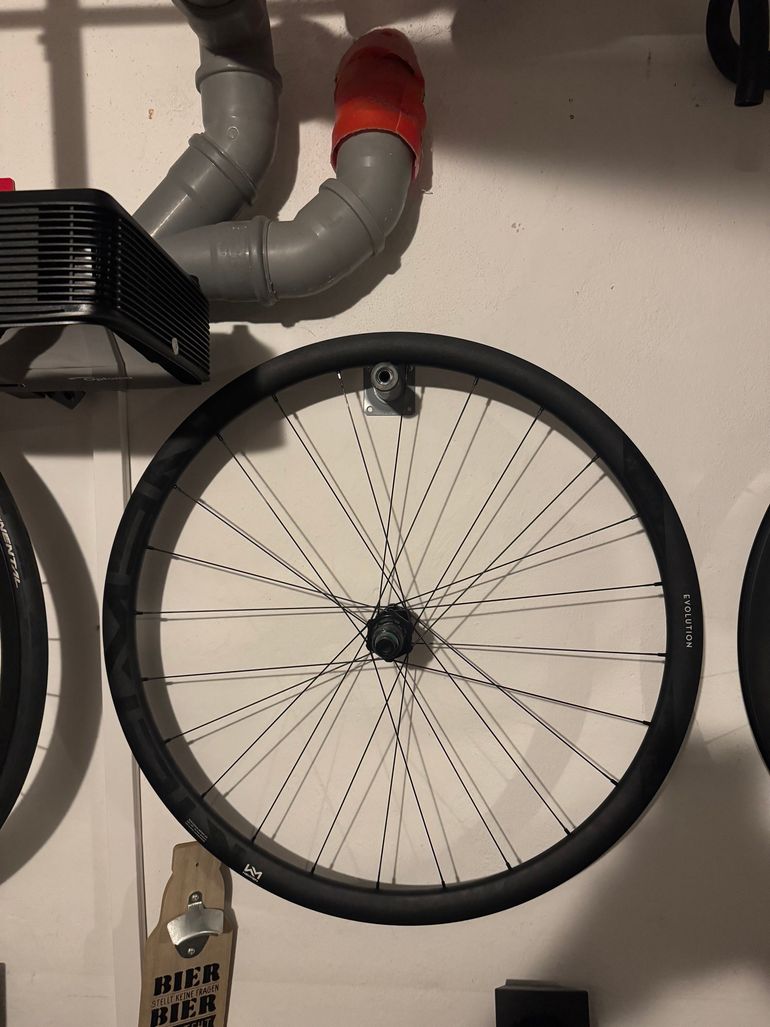 Newmen Evolution SL R.32 Wheelset 2023 bike d'occasion — image 2 sur 3