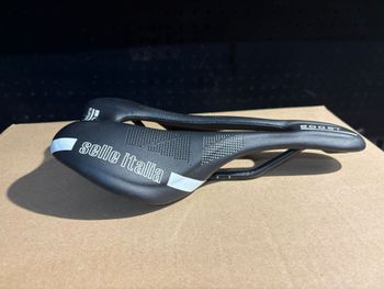 Used Selle Italia Saddle Saddles & Seatposts
