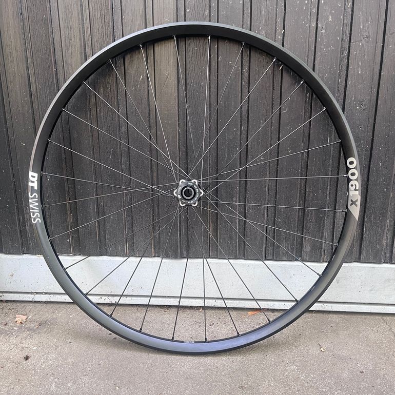 Brugt Dt Swiss X1900 Spline bike — billede 2 af 3
