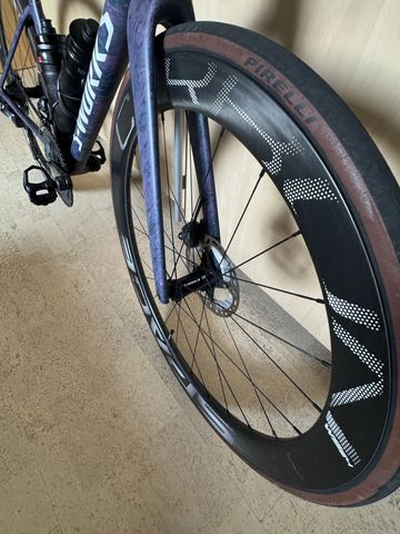 Used SPACE BIKES Space Carbon Wheels 2026 bike — image 14 of 15