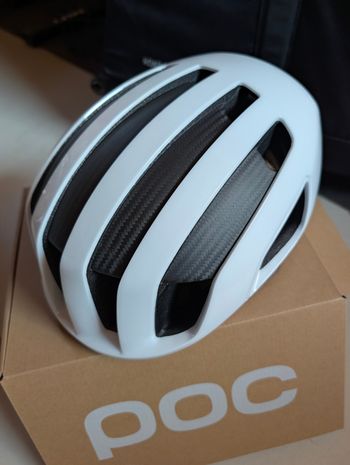 POC Cytal Carbon Helmet 2026 Cycling Accessories d'occasion