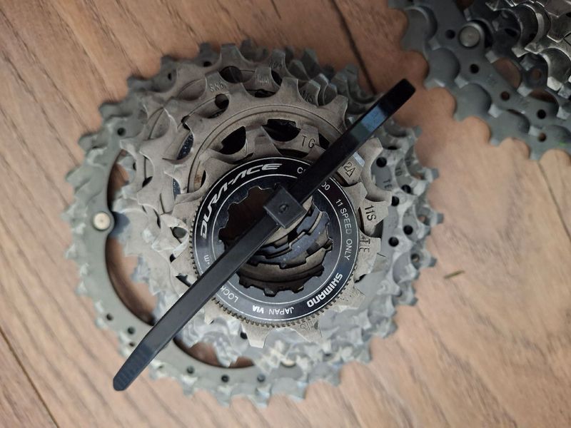 Tweedehands Shimano Dura Ace CS-R9100 2024 Drivetrain & Pedals