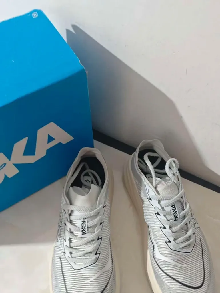 Tweedehands Hoka Mach X2 bike — afbeelding 3 van 6