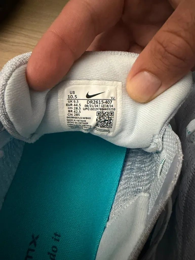 Nike Invincible Run 3 bike usato — immagine 4 di 5