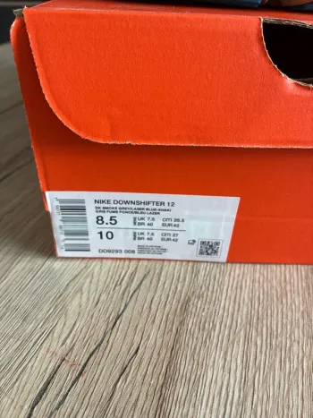 Used Nike Running Shoes bike — image 6 of 6