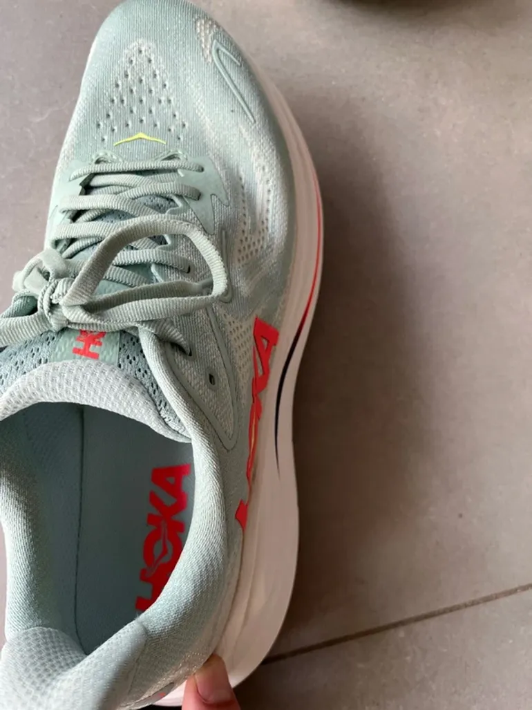 Hoka Clifton 10 bike d'occasion — image 3 sur 5