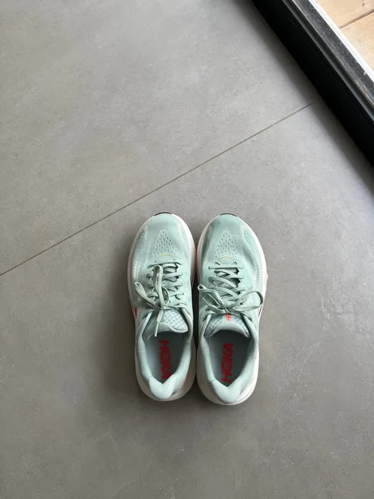 Hoka Clifton 10 bike d'occasion — image 5 sur 5