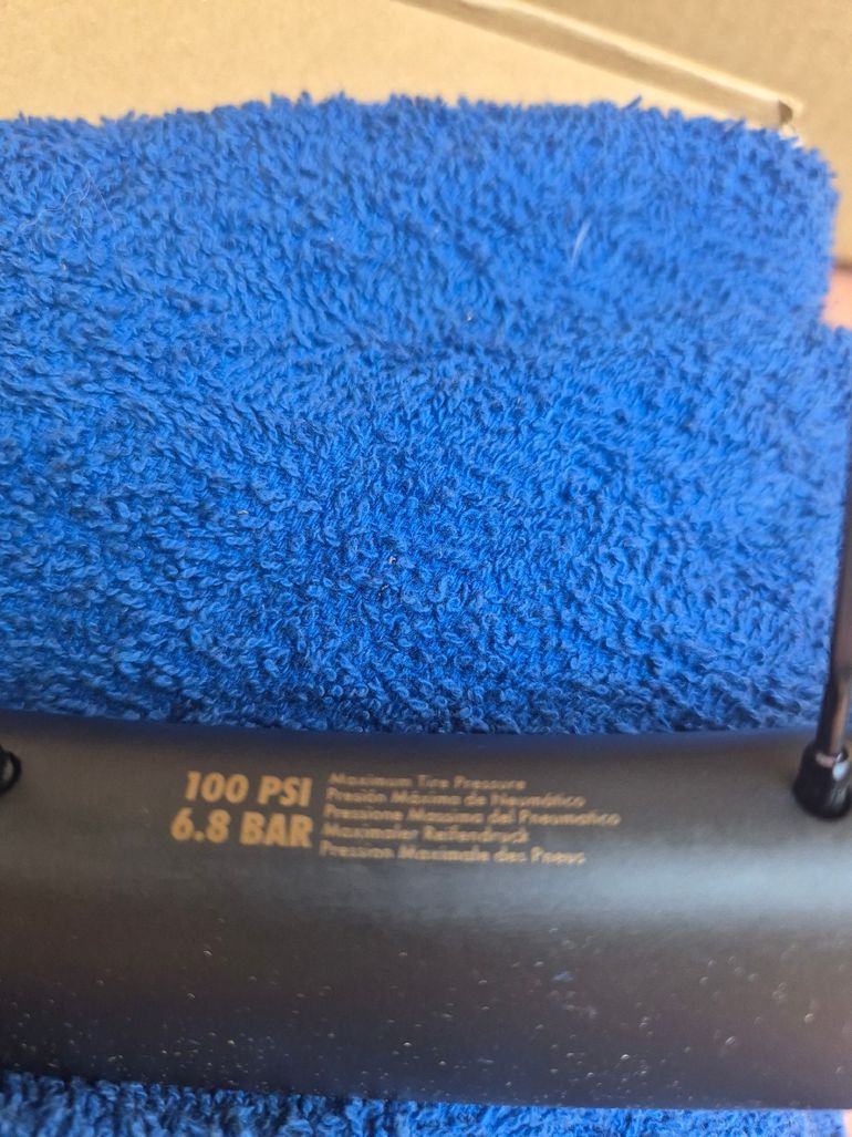 Used Reserve Wheels40/44 2026 bike — image 4 of 12