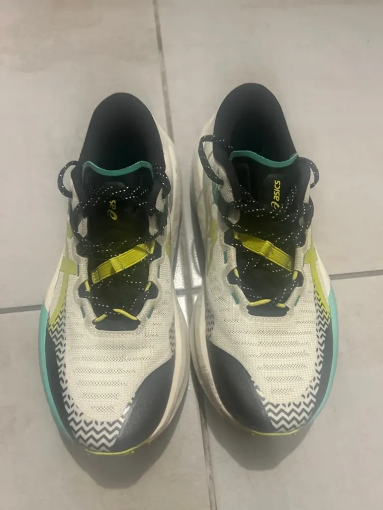 Used Asics Trabuco Max 5 bike — image 4 of 9