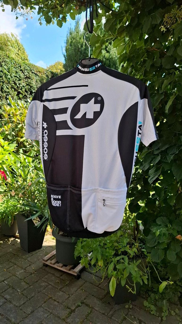 Assos Mangussta S7 bike d'occasion — image 4 sur 10