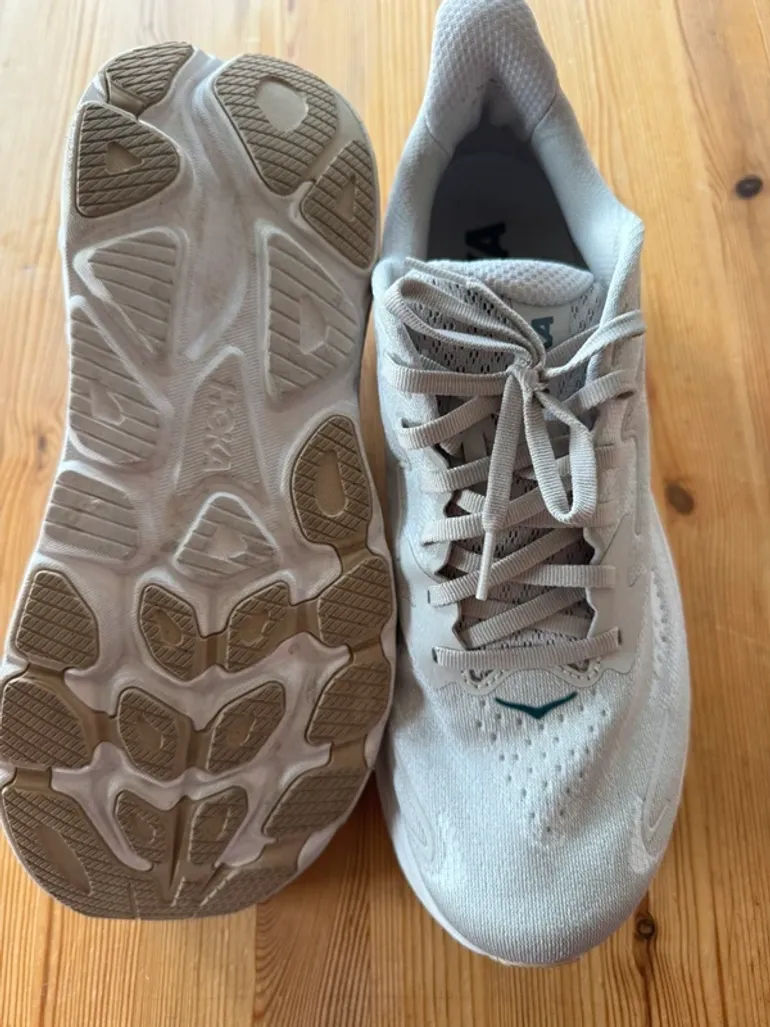 Used Hoka Clifton 10 bike — image 5 of 5