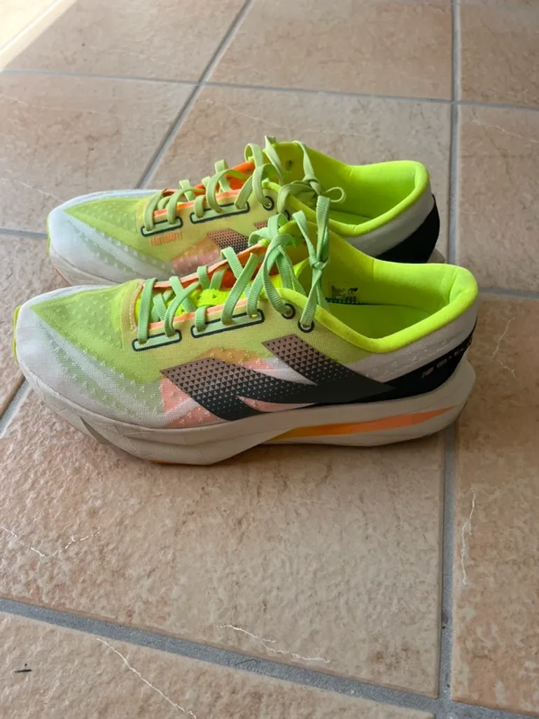 Używany New Balance Running Shoes bike — zdjęcie 2 z 11