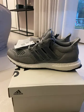 Brugt Adidas Ultraboost bike — billede 4 af 6