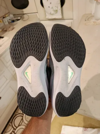 Tweedehands Nike Zoom Fly 4 bike — afbeelding 2 van 6