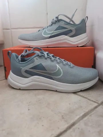 Gebrauchtes Nike Downshifter 12 Running Shoes