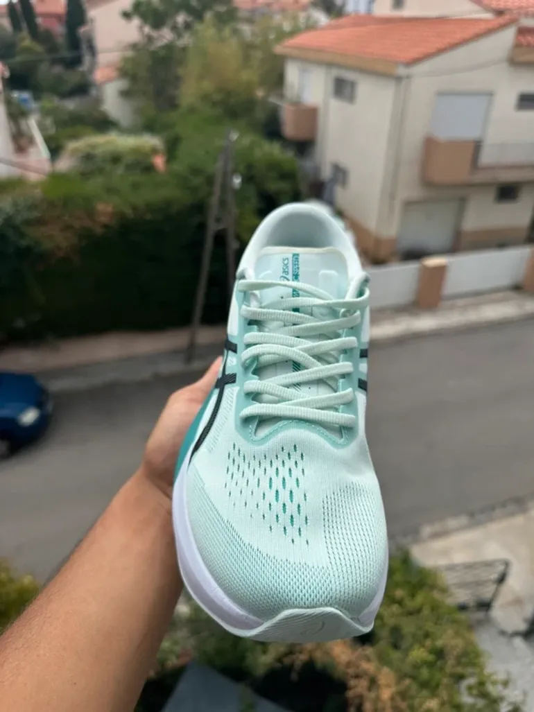 Used Asics Magic Speed 4 bike — image 3 of 7