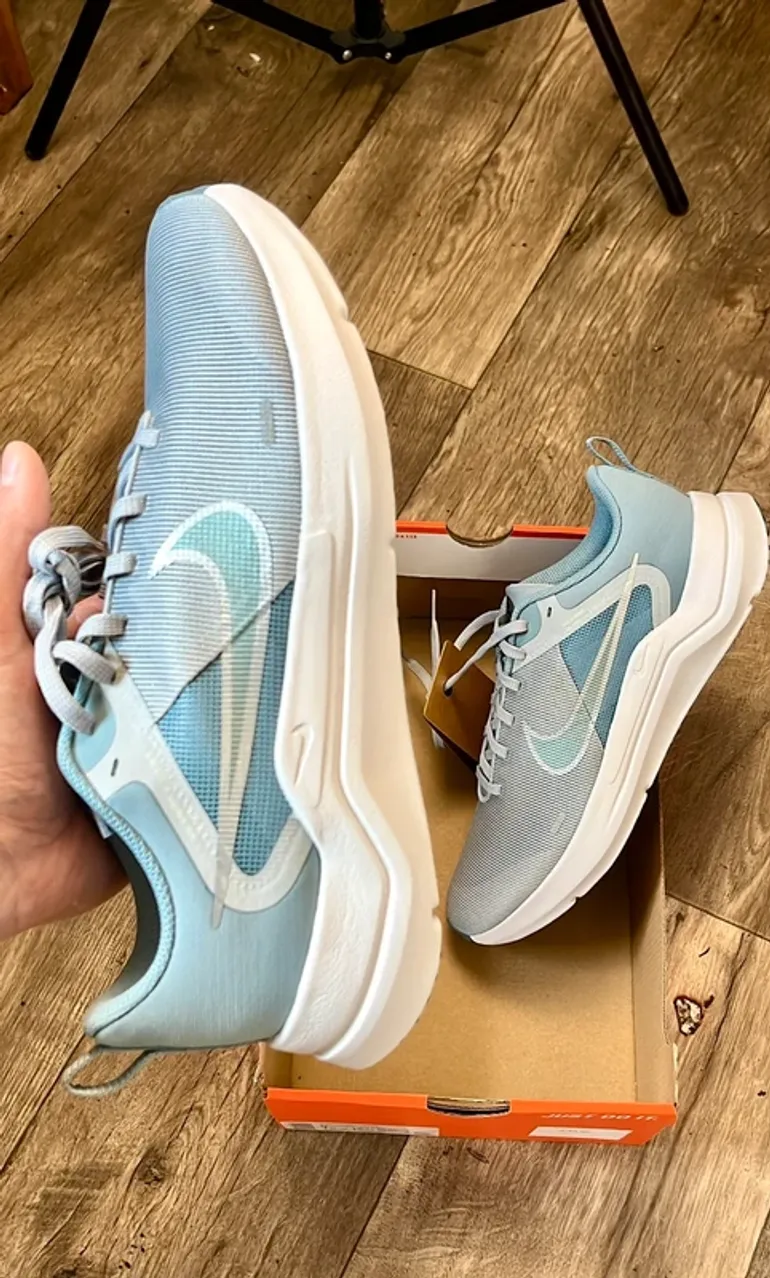 Used Lauf Nike Run Schuhe Gr. 42.5 bike — image 3 of 13