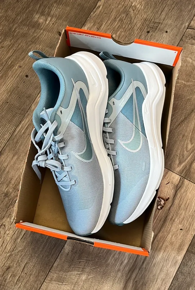 Used Lauf Nike Run Schuhe Gr. 42.5 bike — image 12 of 13