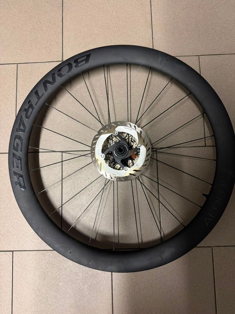 Brugt Bontrager Aeolus Pro 51 Wheels 2025 bike — billede 2 af 3
