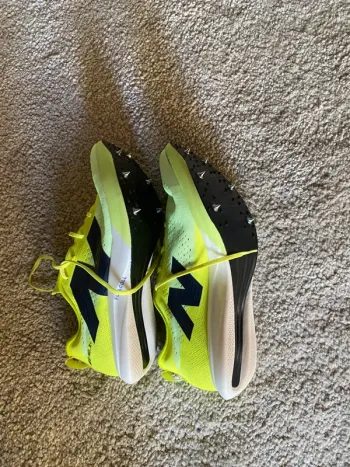Käytetty New Balance Mittelstrecken Spike bike — kuva 3 / 3