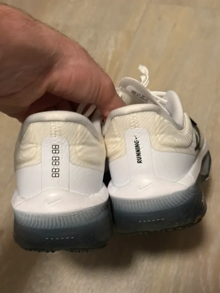 Käytetty Nike Laufschuhe bike — kuva 3 / 4