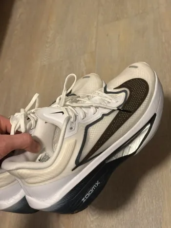 Käytetty Nike Laufschuhe bike — kuva 2 / 4