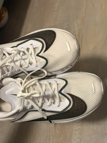 Käytetty Nike Laufschuhe bike — kuva 4 / 4