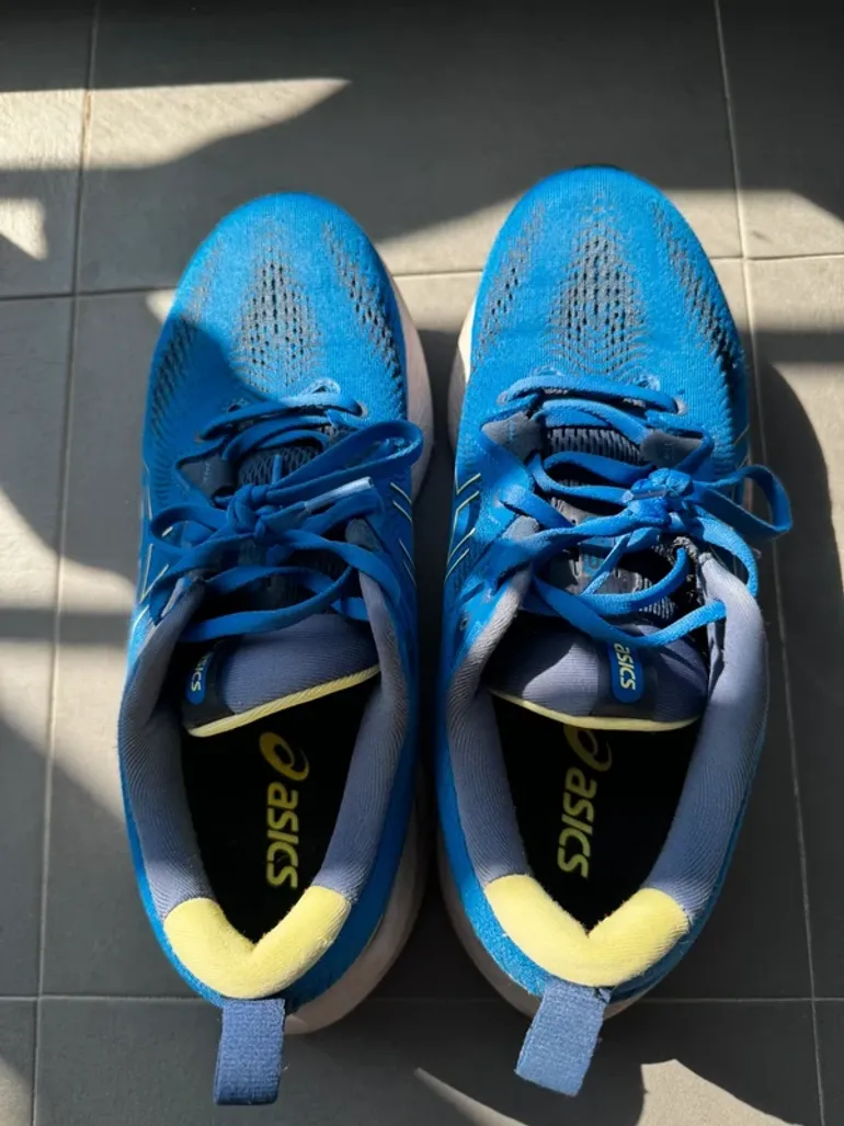 Used Asics Gel-cumulus 25 bike — image 2 of 6
