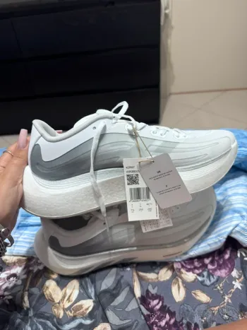 White Hyperboost Ephr Lt Running Shoes d'occasion