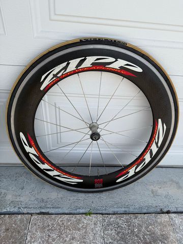 Used Zipp 808 Speed Weaponry bike — image 3 of 4