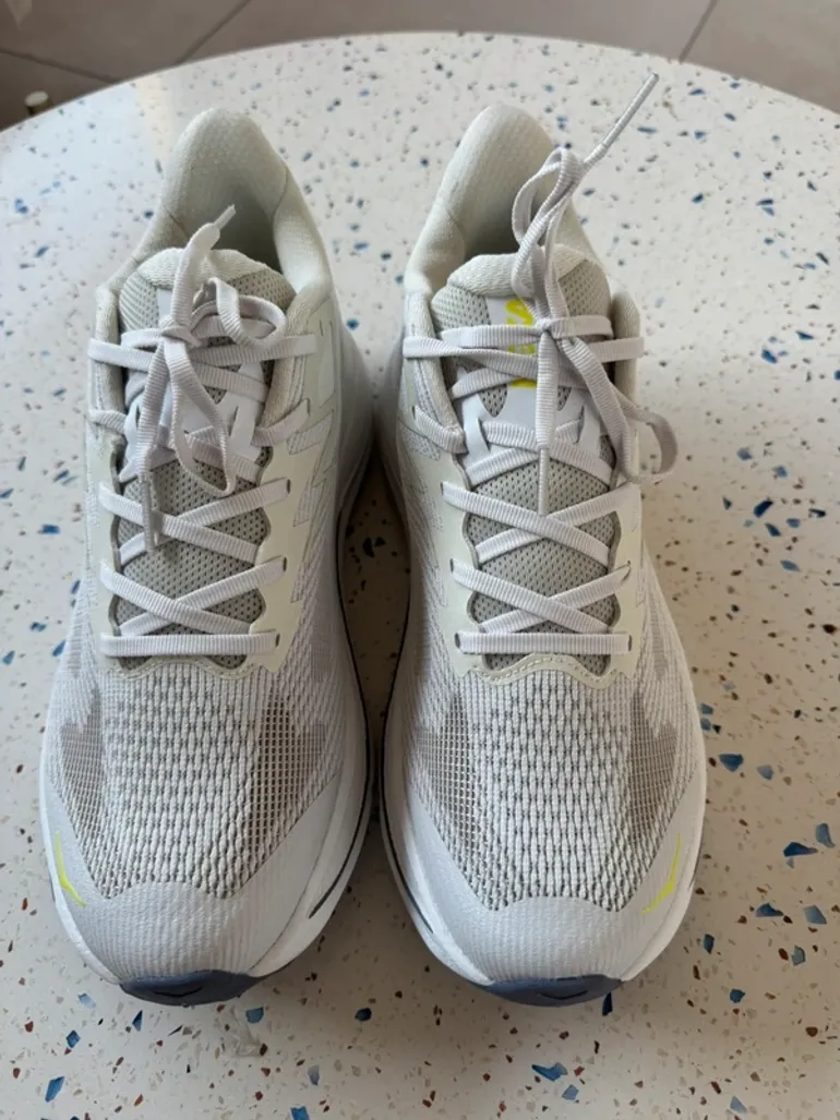 Used Hoka Challenger 8 bike — image 6 of 6