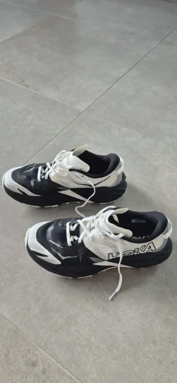 Used Hoka Speedgoat 7 bike — image 6 of 7