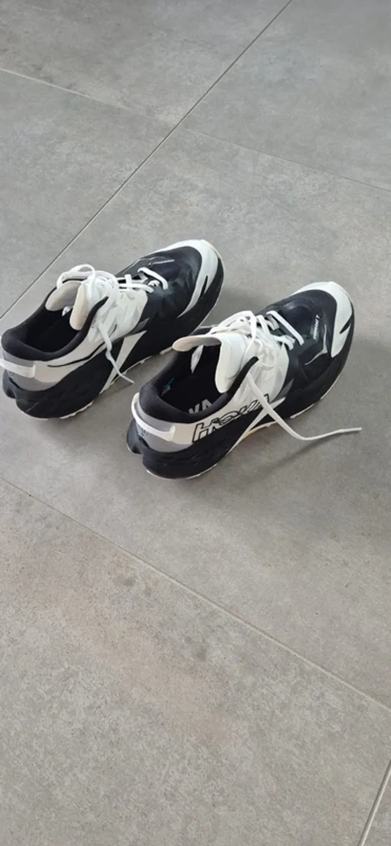 Used Hoka Speedgoat 7 bike — image 5 of 7