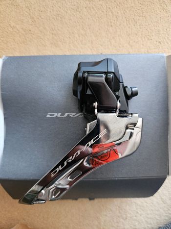 Używany Shimano Dura-Ace Di2 FD-R9250 2026 Drivetrain & Pedals