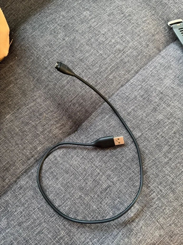 Used Garmin Forerunner 255 bike — image 3 of 3