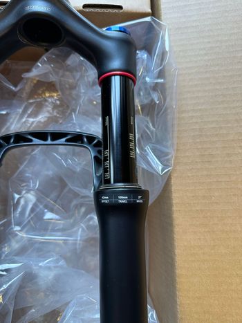 RockShox Reba 2024 bike usato — immagine 3 di 7
