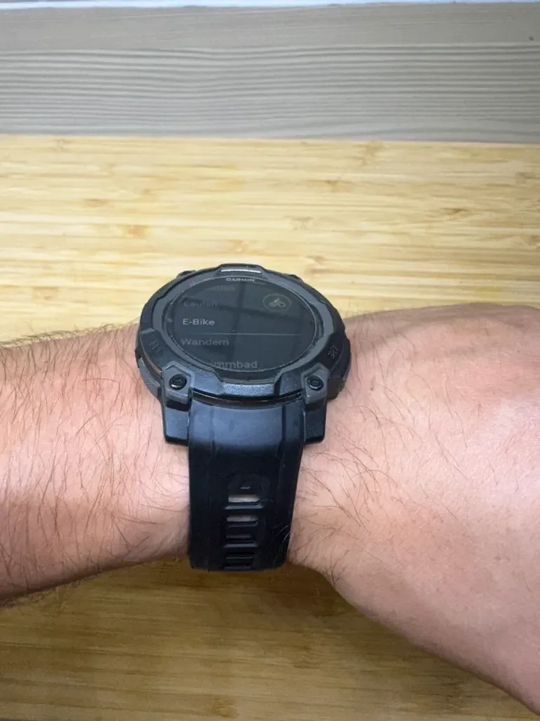 Used Garmin Instict 3 bike — image 3 of 4
